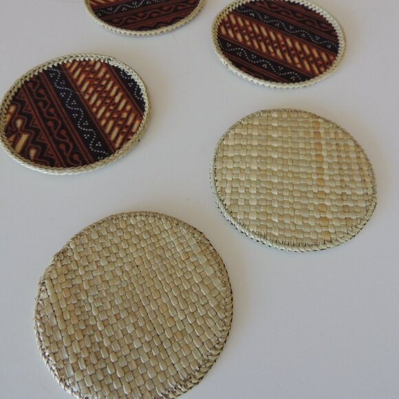Set of '12' hand woven round batik fabric coasters. - Picture 5 of 5